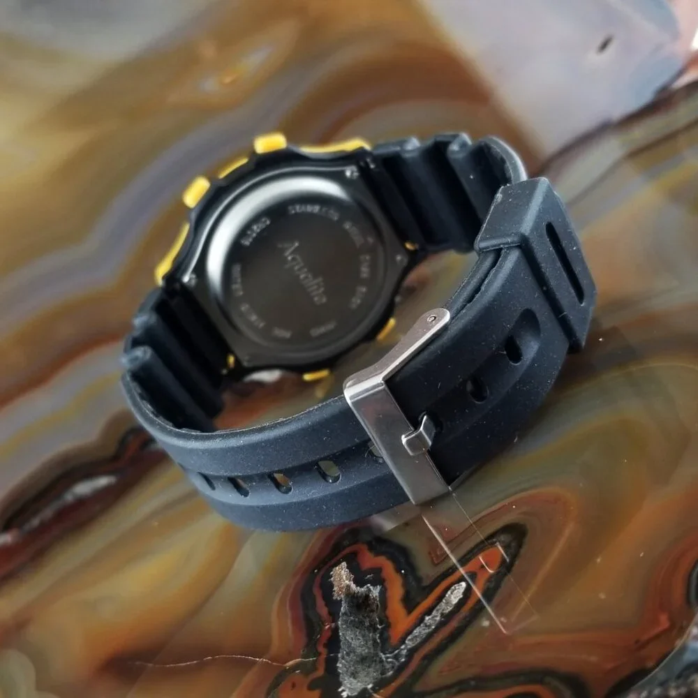 New Vintage Mens Aqualite Digital Alarm Chronograph